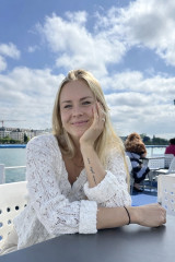 bild hebammensuche
